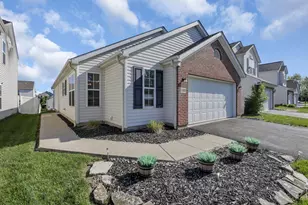 6880 Riding Trail Dr, Canal Winchester, OH 43110 - Photo 3