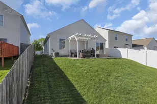 6880 Riding Trail Dr, Canal Winchester, OH 43110 - Photo 33
