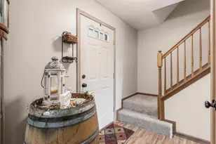 5397 Olde Vintage Dr, Hilliard, OH 43026 - Photo 5