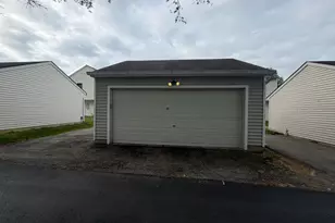 2940 Legionary St, Columbus, OH 43207 - Photo 7
