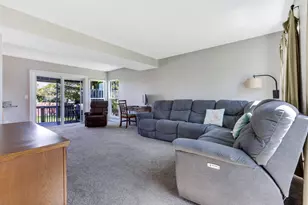 5876 Waterview Dr, Hilliard, OH 43026 - Photo 3