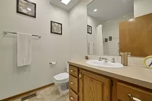 4953 Blendon Pond Dr, Westerville, OH 43081 - Photo 23