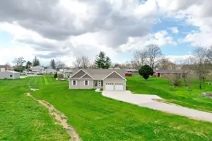316 E Main St, Danville, OH 43014 - Photo 41