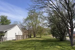 317 Highland Ave, Buckeye Lake, OH 43008 - Photo 1