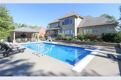 282 Camelot Lane, Ontario, OH 44903 - Photo 3