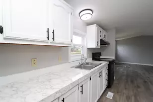 1201 Reid St, Bucyrus, OH 44820 - Photo 5
