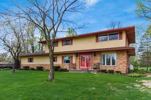 3561 Kingsway Dr, Columbus, OH 43221 - Photo 5