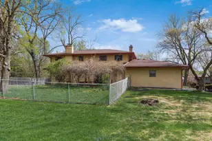 3561 Kingsway Dr, Columbus, OH 43221 - Photo 11