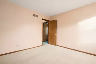 3851 Equestrian Ct, Columbus, OH 43221 - Photo 27