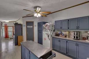 8405 Friendship Dr, New Concord, OH 43762 - Photo 19