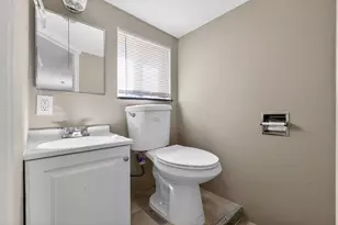 56 Florence Ave, Columbus, OH 43228 - Photo 25