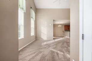 4737 Clubpark Dr, Hilliard, OH 43026 - Photo 7