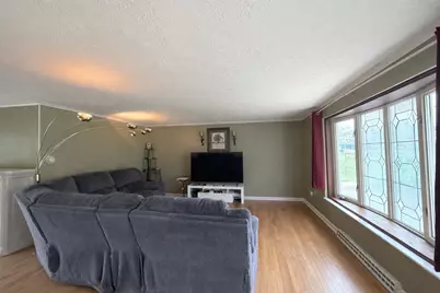 448 Ontario Avenue, Bellefontaine, OH 43311 - Photo 3