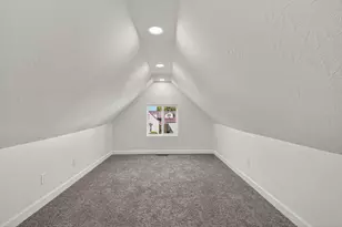 215 W South St, Jackson, OH 45640 - Photo 35