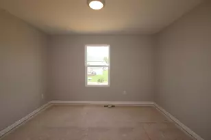 770 Hilton Dr, Reynoldsburg, OH 43068 - Photo 9