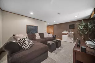 7858 Astra Cir, Reynoldsburg, OH 43068 - Photo 73