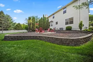 7858 Astra Cir, Reynoldsburg, OH 43068 - Photo 9