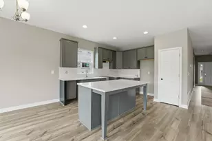 818 Hilton Dr, Reynoldsburg, OH 43068 - Photo 13
