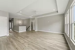 818 Hilton Dr, Reynoldsburg, OH 43068 - Photo 3