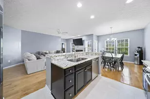 2010 Sugar Mill Dr, Pataskala, OH 43062 - Photo 17
