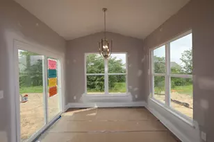 8725 Martin Ln, Plain City, OH 43064 - Photo 5