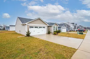 195 Skyway Dr, Springfield, OH 45505 - Photo 15