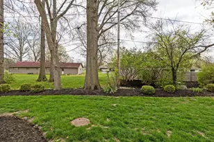 6696 Maplebrook Ln, Columbus, OH 43235 - Photo 5