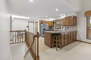 6696 Maplebrook Ln, Columbus, OH 43235 - Photo 17