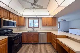 610 Executive Blvd, Delaware, OH 43015 - Photo 9