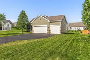 217 Warbler Ct, Pickerington, OH 43147 - Photo 5