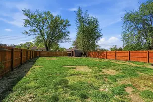 2433 Lindsay Rd, Obetz, OH 43207 - Photo 31