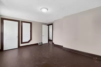 562 S Ogden Avenue, Columbus, OH 43204 - Photo 13