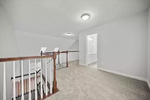 374 Rosewood Ct, Powell, OH 43065 - Photo 39