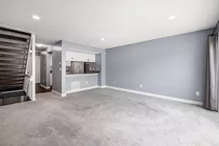 2486 Bethel Rd, Columbus, OH 43220 - Photo 15