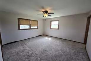 2000 Shady Ln, Zanesville, OH 43701 - Photo 23