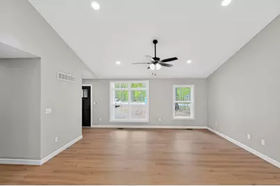 532 Floral Valley W, Howard, OH 43028 - Photo 7
