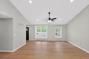 532 Floral Valley W, Howard, OH 43028 - Photo 7