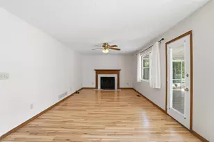 233 Dogwood Dr, Delaware, OH 43015 - Photo 7