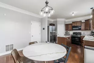 2184 Olde Ridge Ct, Lancaster, OH 43130 - Photo 13