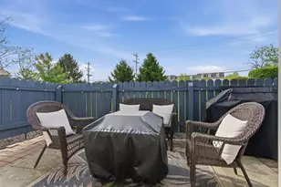 640 Lazelle Rd, Columbus, OH 43240 - Photo 7