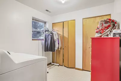 10647 Wilkins Run Road NE, Newark, OH 43055 - Photo 27