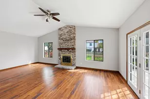 565 Peach St, Westerville, OH 43082 - Photo 17