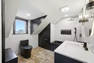 2550 East Ave, Columbus, OH 43202 - Photo 25