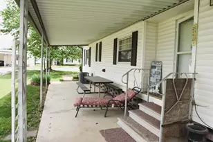 696 Riviera Ct, Columbus, OH 43207 - Photo 39