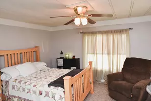 696 Riviera Ct, Columbus, OH 43207 - Photo 37