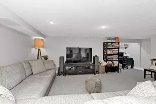 7824 Oakland Hills Ct, Pickerington, OH 43147 - Photo 39