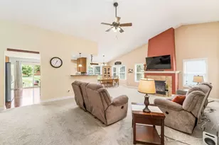 422 Wooster St, Pickerington, OH 43147 - Photo 5