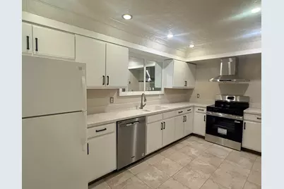 1512 Lafayette Drive #B, Upper Arlington, OH 43220 - Photo 3