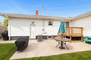112 Beech Ave, Bellefontaine, OH 43311 - Photo 19
