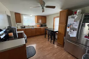 236 W Main St, Cardington, OH 43315 - Photo 5